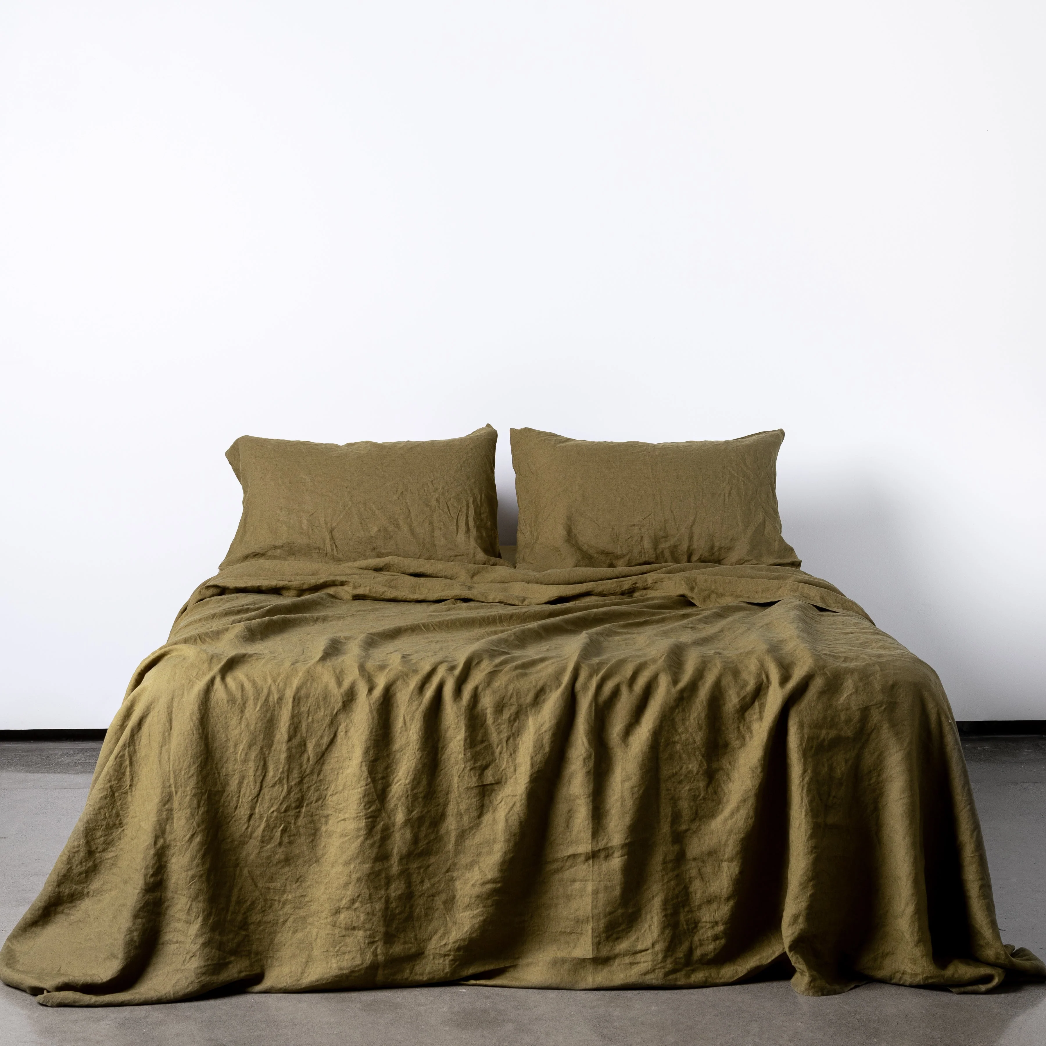 Olive Green Linen Fitted Sheet - Image 5