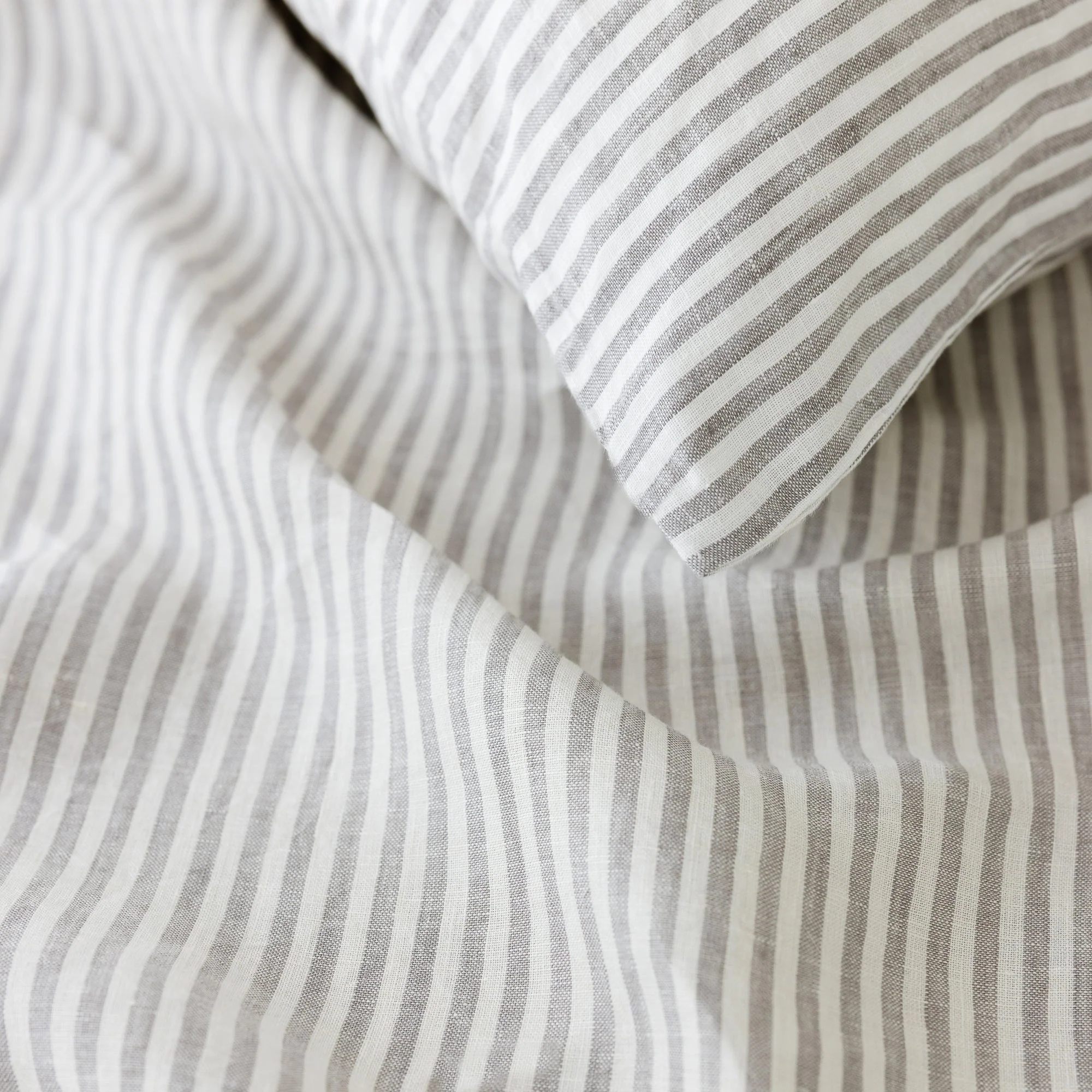 Grey Stripes Linen Fitted Sheet - Image 38