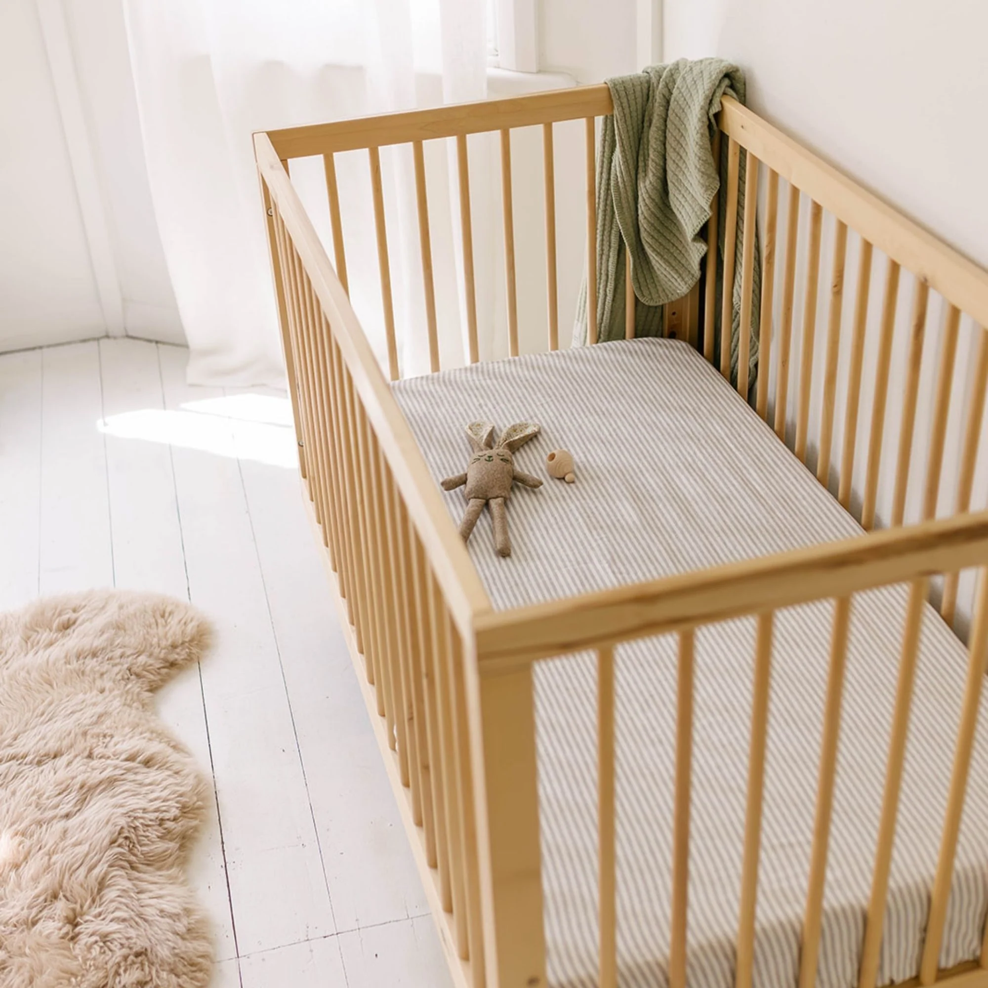 Grey Stripes Linen Cot/Bassinet Sheet - Image 4