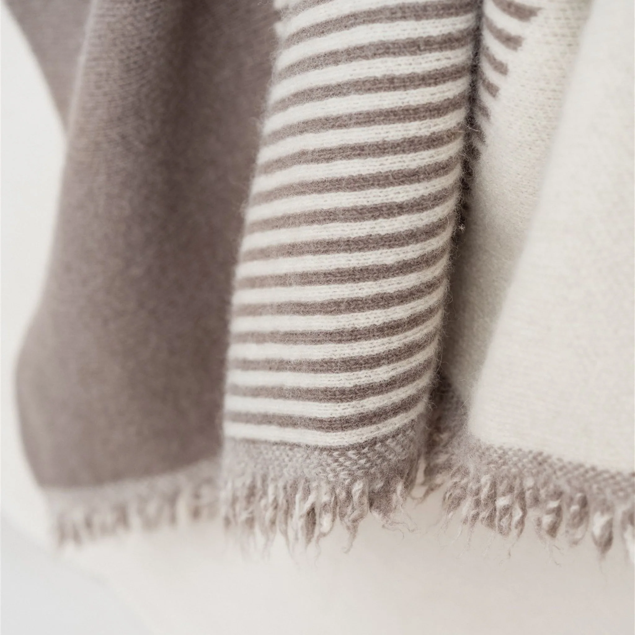 Mushroom Geometric Wool Throw Blanket - Image 8