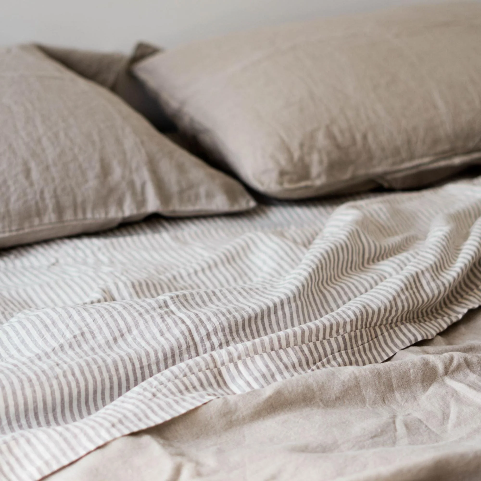 Natural Linen Fitted Sheet - Image 8