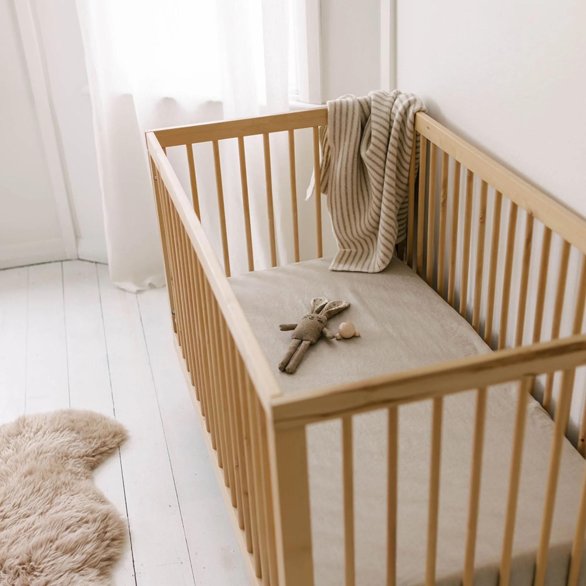 Natural Linen Cot/Bassinet Sheet - Image 4