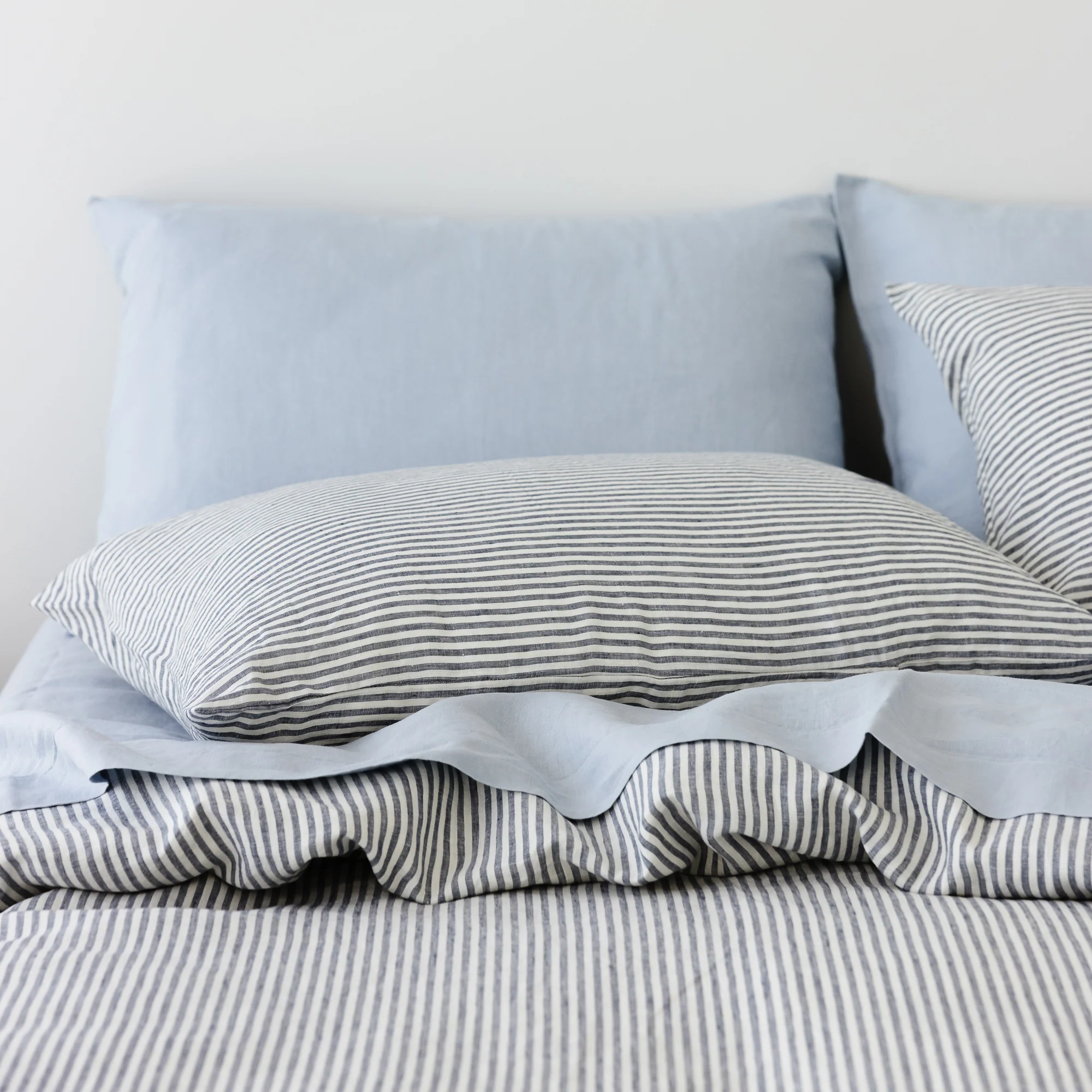 Navy Blue Stripes Linen Duvet - Image 5