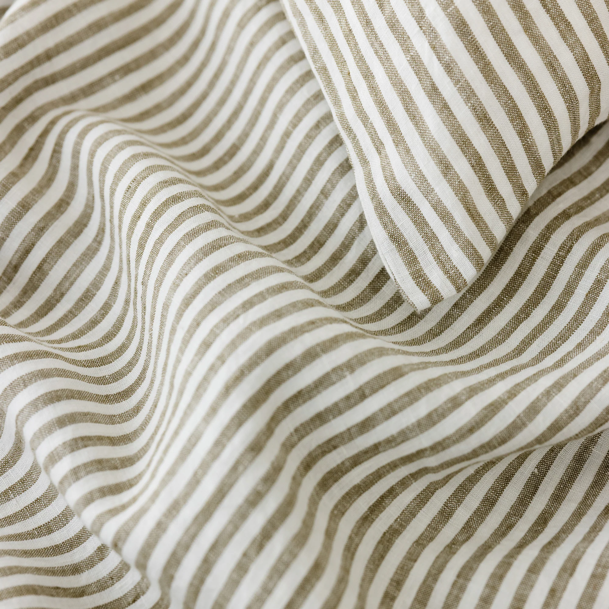 Olive Stripes Linen Duvet - Image 4