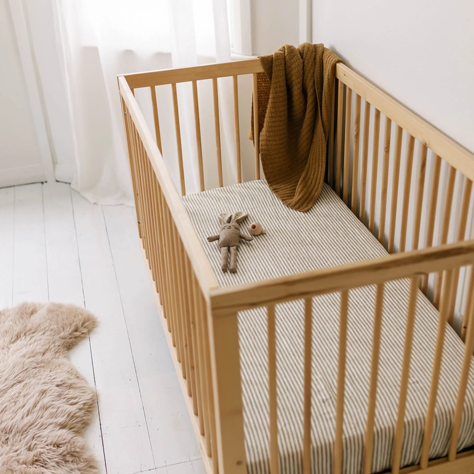 Olive Stripes Linen Cot/Bassinet Sheet - Image 4