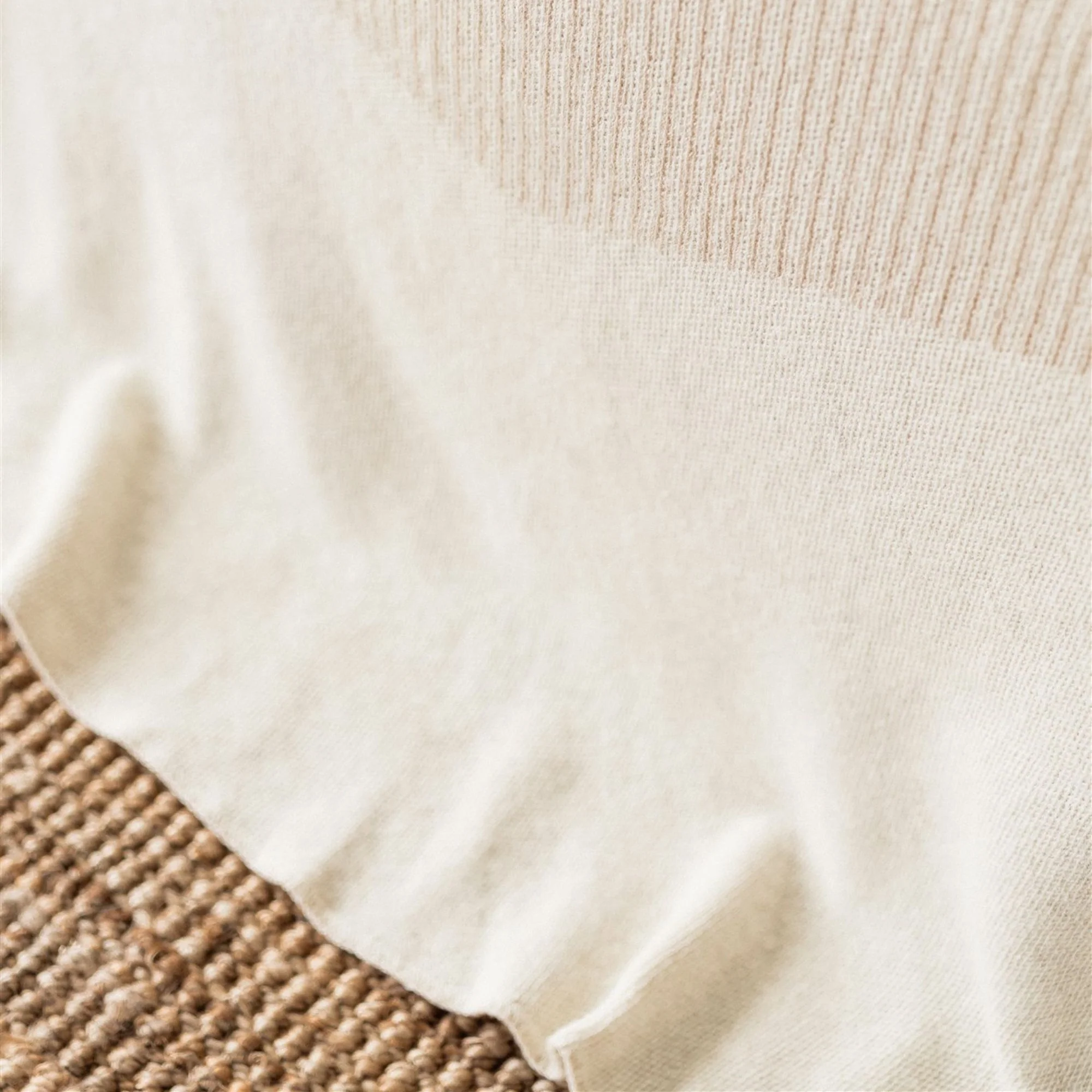 Pampas Geometric Wool Throw Blanket - Image 5