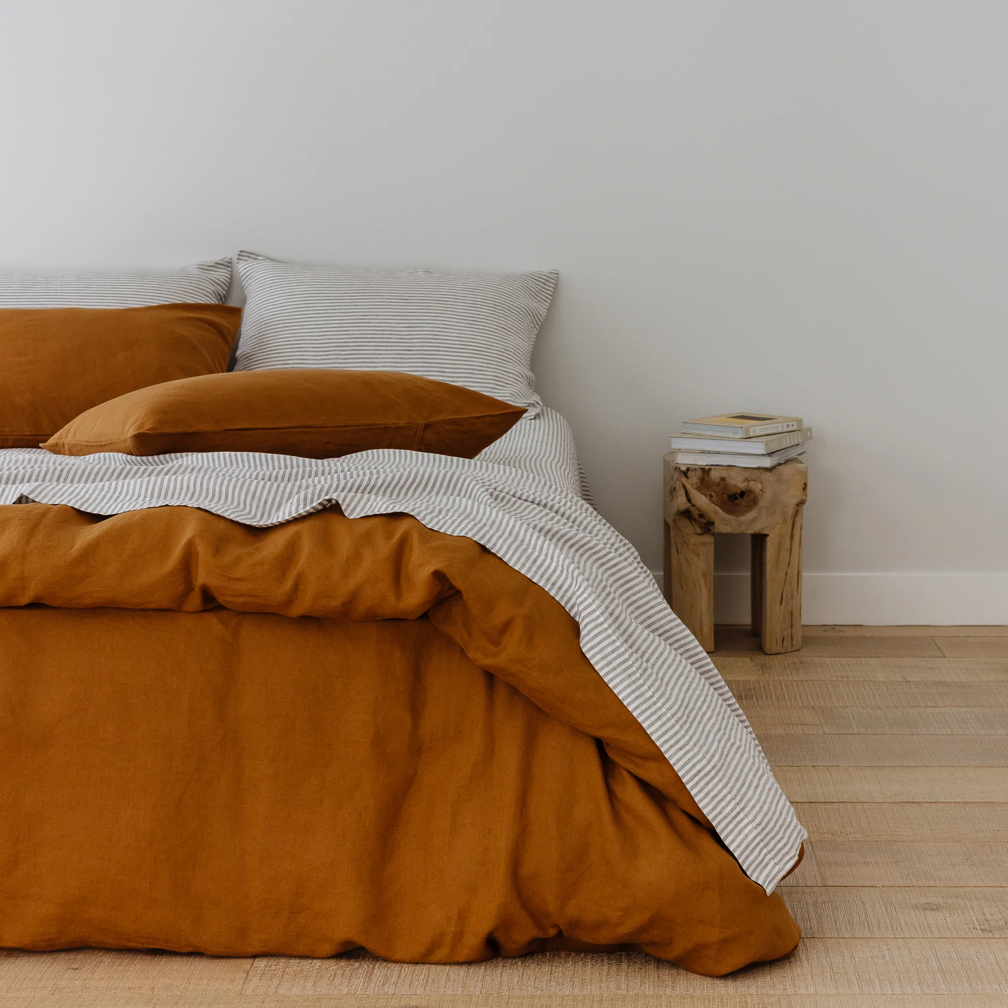 Tobacco Linen Duvet - Image 5